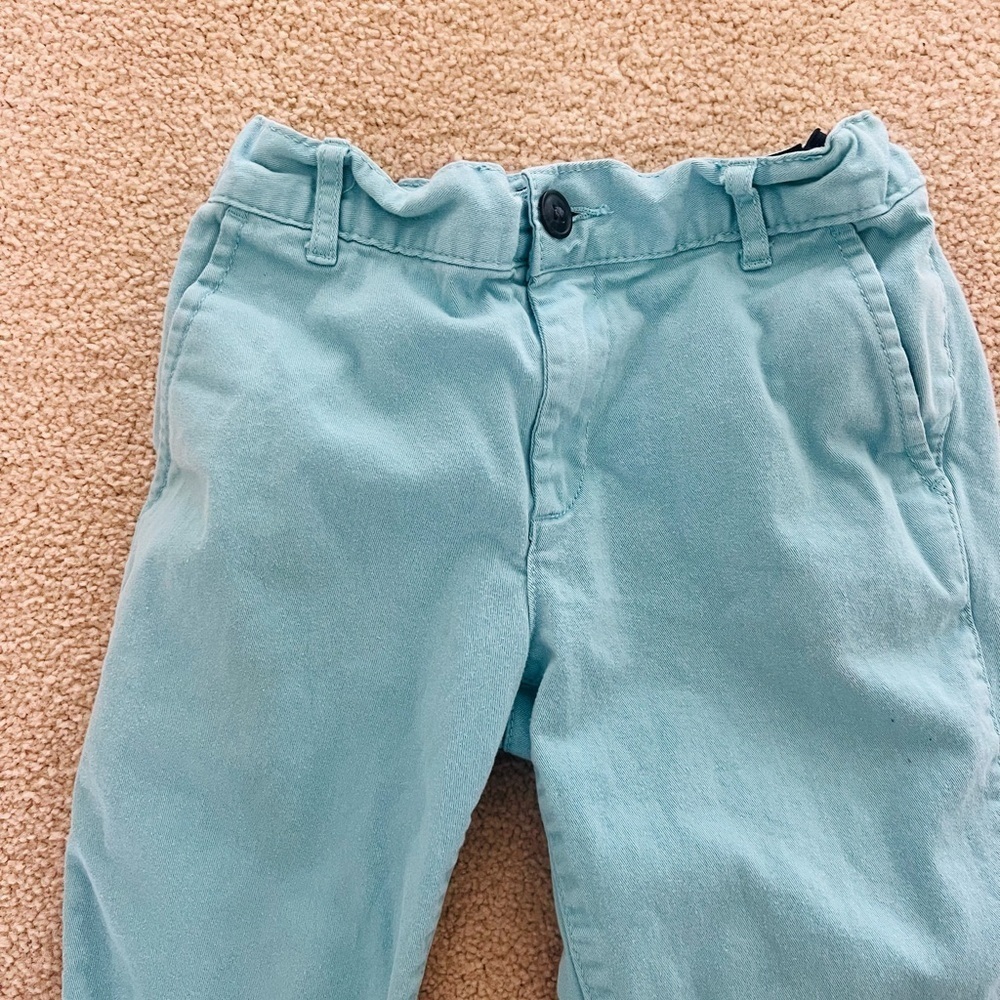 Great condition The Children's Place sz 7 husky chino's w/stretch waist in green - Picture 2 of 5